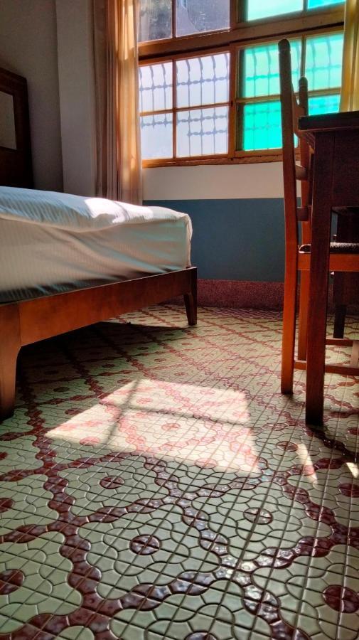טאינאן Neat Hostel מראה חיצוני תמונה