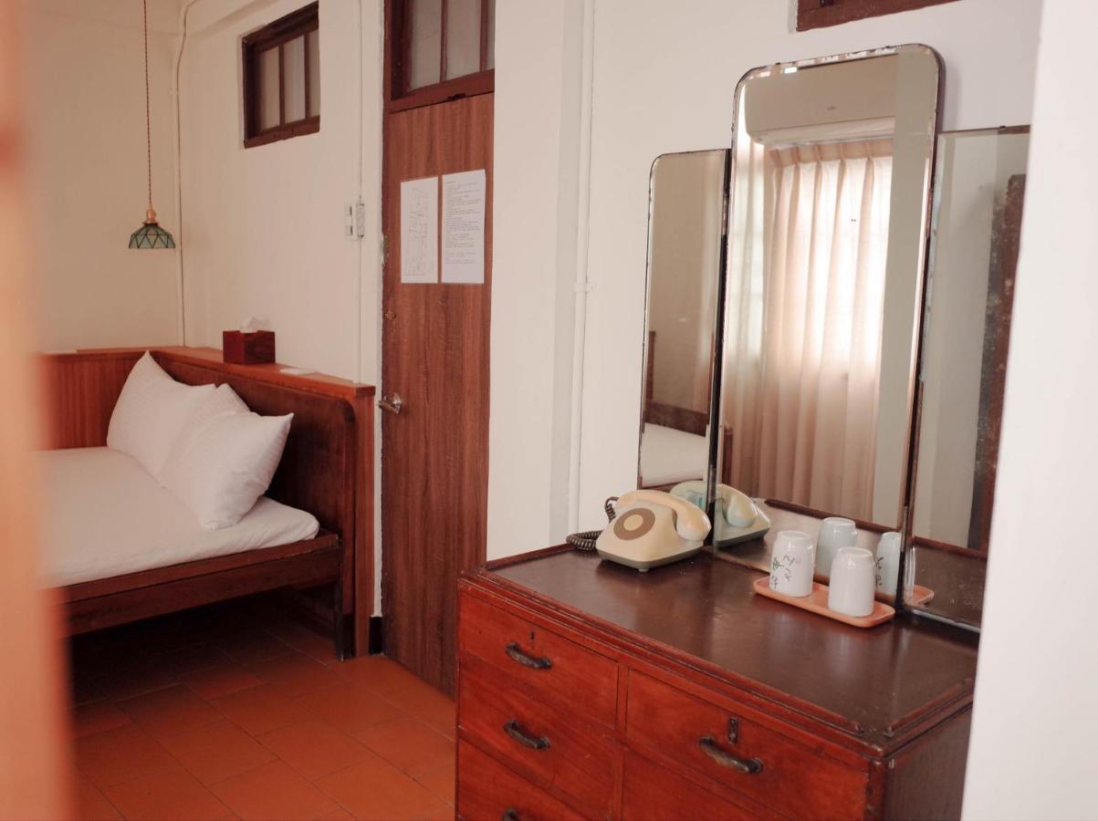 טאינאן Neat Hostel מראה חיצוני תמונה